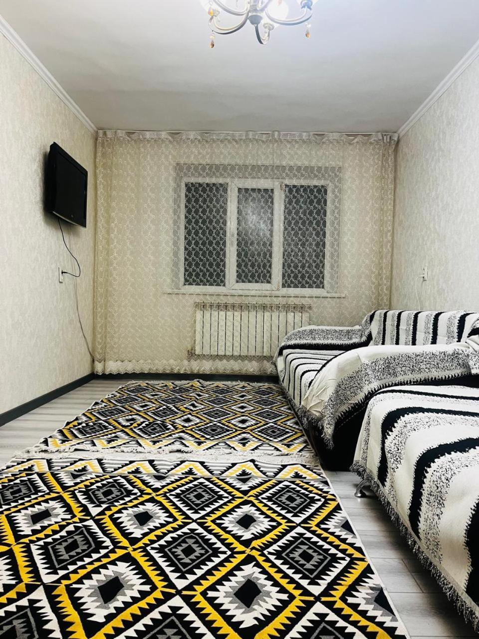 Apartment ахметова 10
